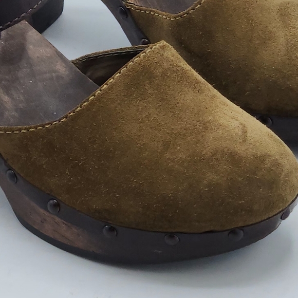 American Eagle 1977 Vintage Suede Leather Studded Clogs Wooden Heels Size 7 - Picture 13 of 15